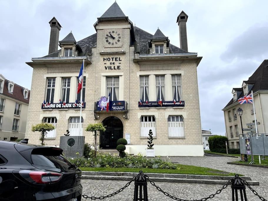 Wondersuite Appartement - Centre Ville Avec Parking Couvert -15Mn De Paris Et 10 Mn De Stade De France, Wifi, Netflix Deuil-la-Barre Ngoại thất bức ảnh